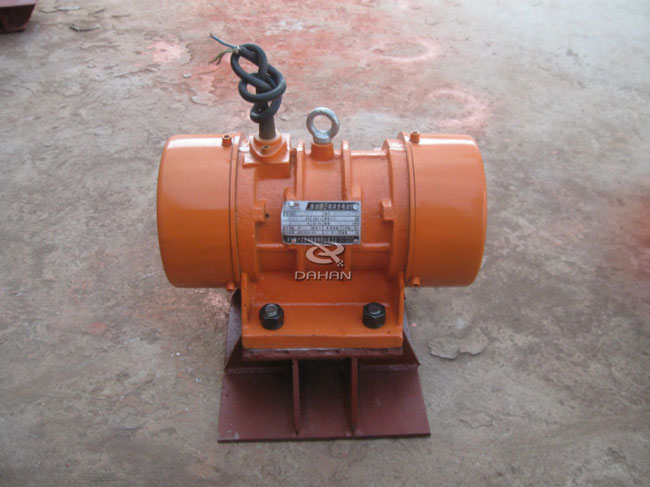 �}(c��ng)�������